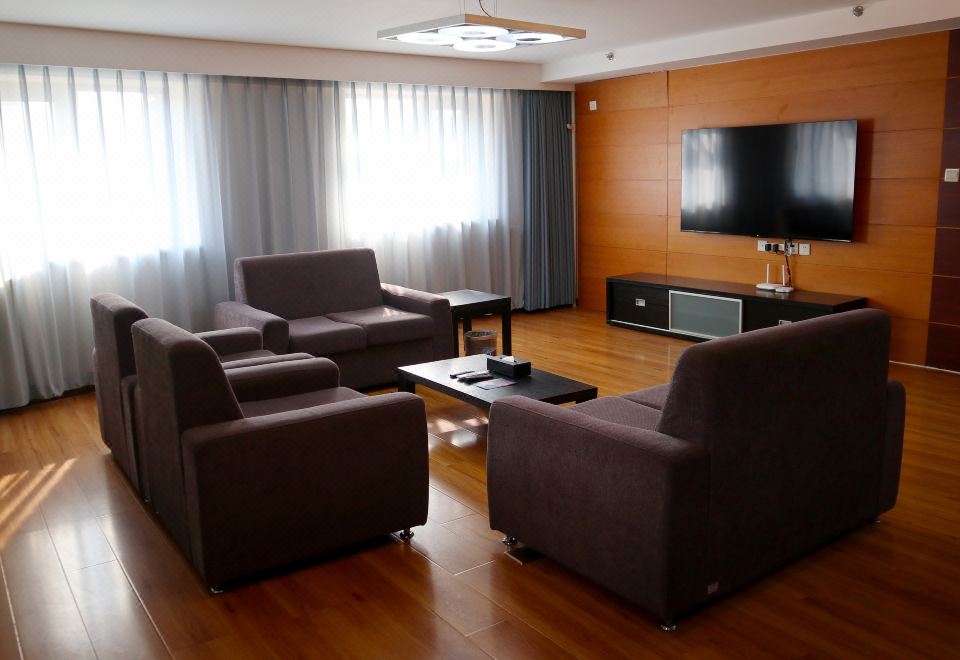 凯富套房（两居室家庭房）