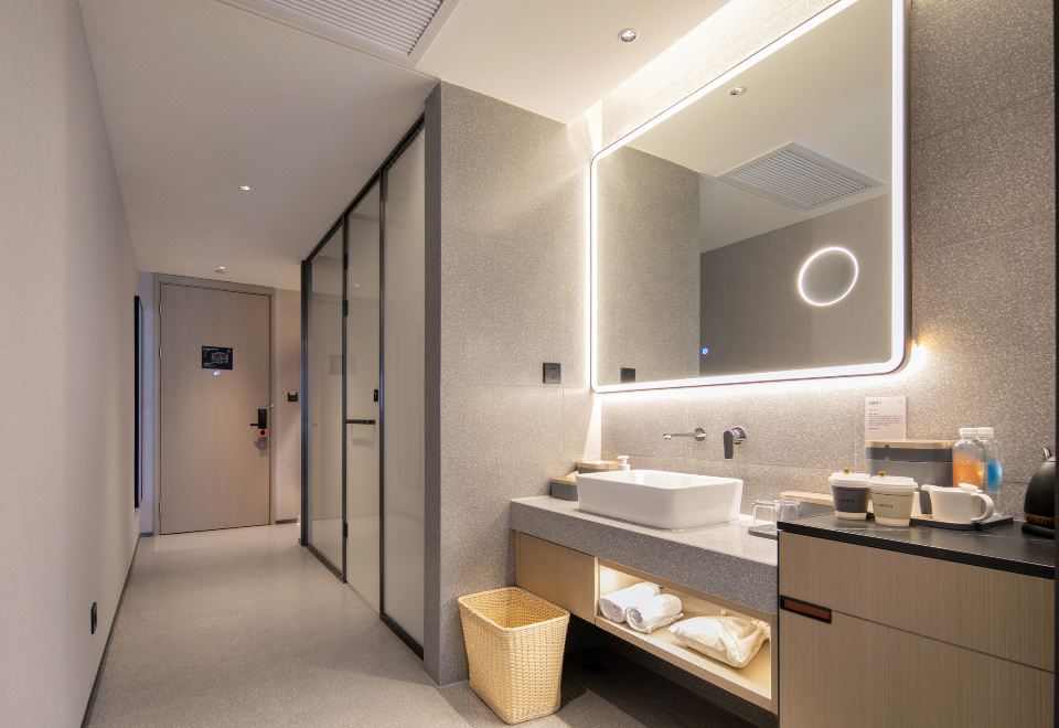 Atour S Hotel(Shanghai World Expo Lujiaizui Riverside Center)Superior Queen Room