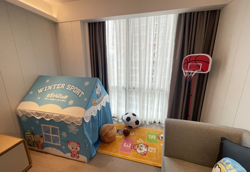 Ascott Raffles City ChongqingPleasant Goat And Big Big Wolf Family Theme Suite(Two-Bedroom Deluxe)