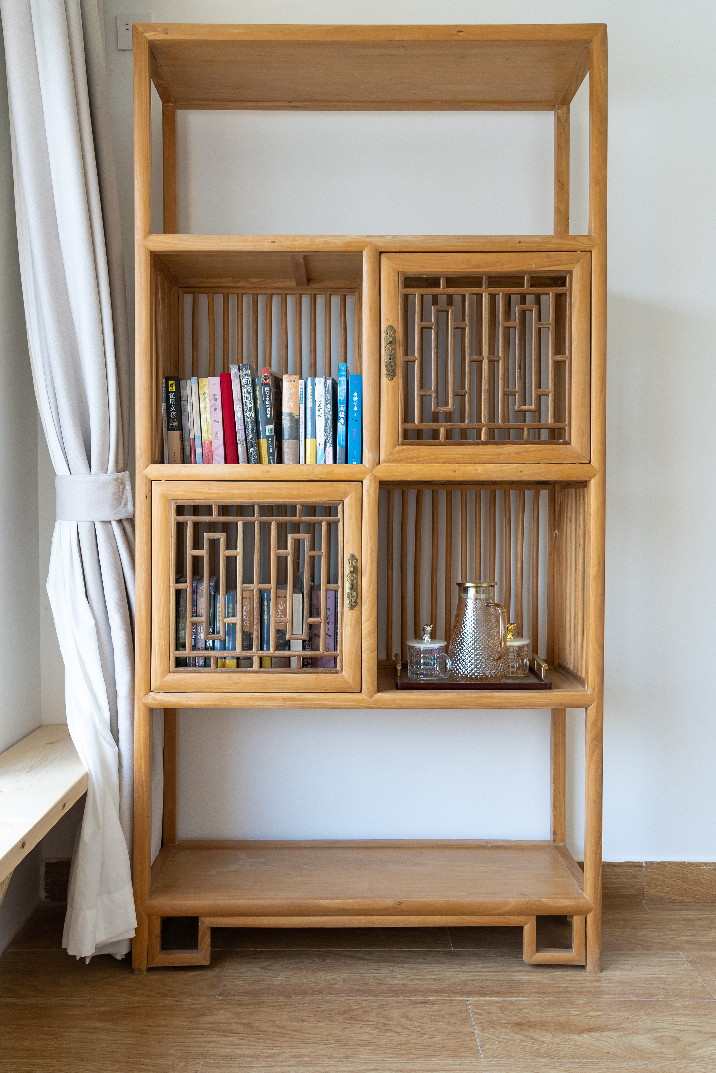 东井·家庭房丨小冰箱+临河茶台+古桥河景