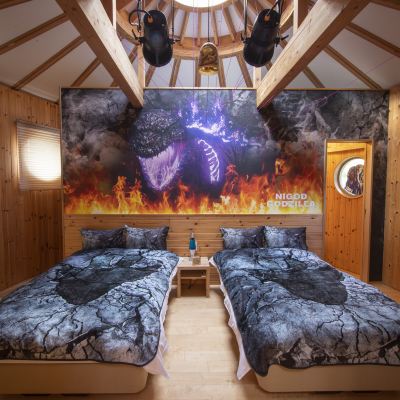 ゴジラコラボルーム「怪獣ランド」 グランシャリオ北斗七星135° クーポン