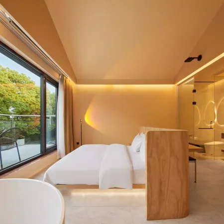WOPAI Designer Hotel (Suzhou Guanqian Street Yangyuxiang Subway Station Branch)