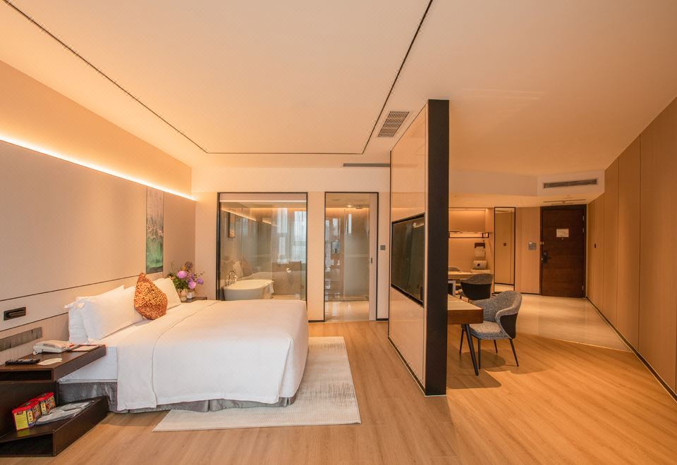 NEW麗雅尊享大床房