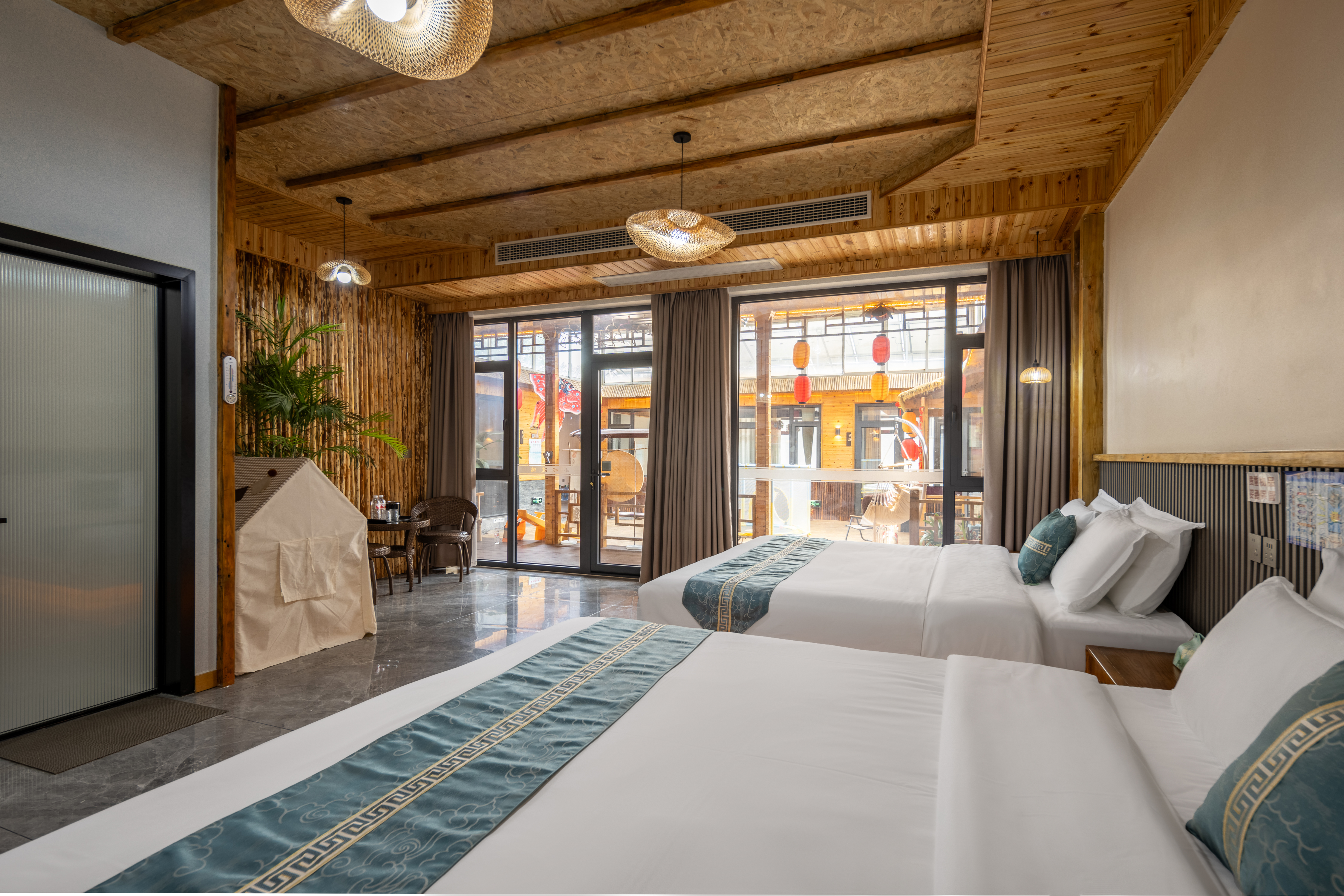 Mountain And Sea Luxury Family Room With Children's Tent, Smart Makeup Mirror And Smart Toilet