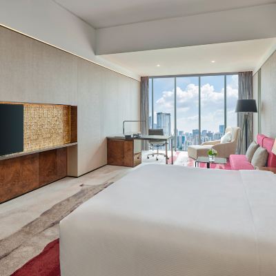 行政大床房 廣州天河希爾頓飯店優惠