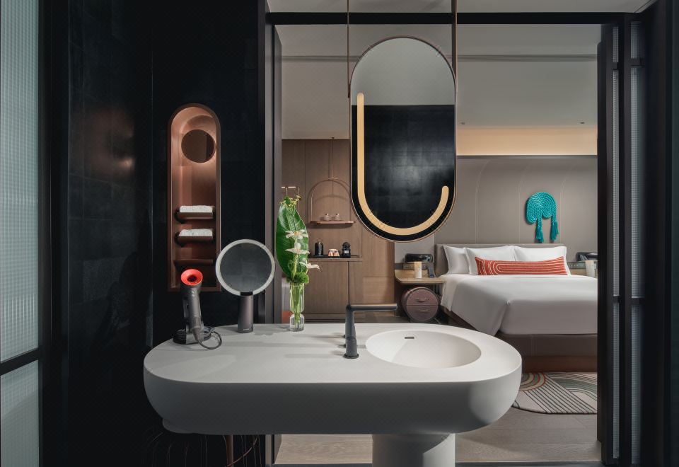 精品房（超大床+城市景觀）