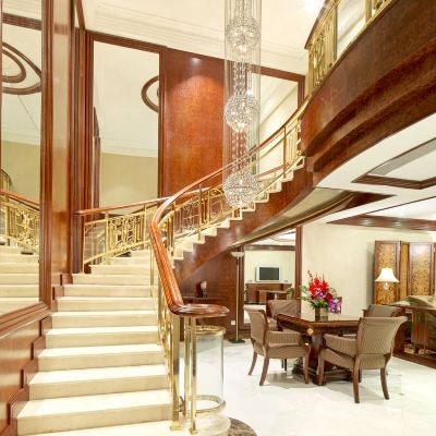 宮廷複式套房（主樓） 嘉華大酒店（東莞國際展覽中心店）優惠