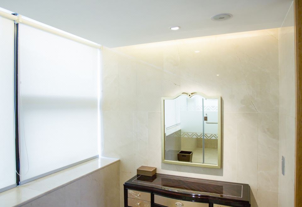 Gloria Grand Hotel JishouPresidential Suite