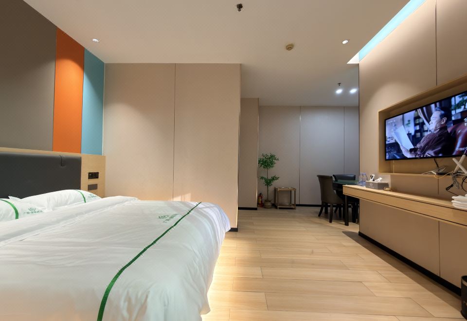 娱乐棋牌大床房