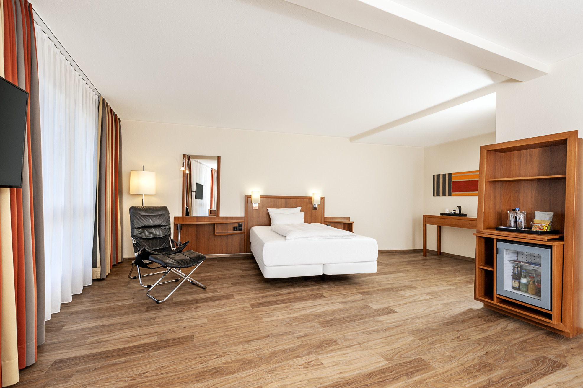 家庭间 2大人+2小孩