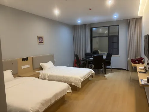 大巖湖畔酒店（康豐源生態旅遊區店）