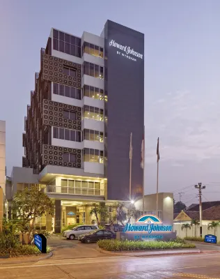Howard Johnson by Wyndham Pekalongan  호텔