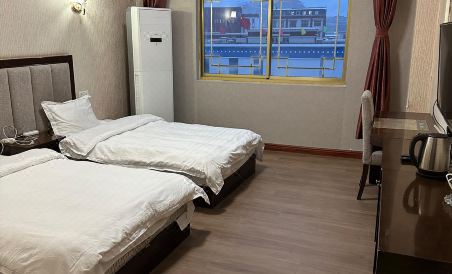 Suoxian Chengdu Business Hotel - Housity