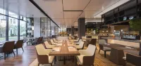 Cangzhou Canal Guest Hotel