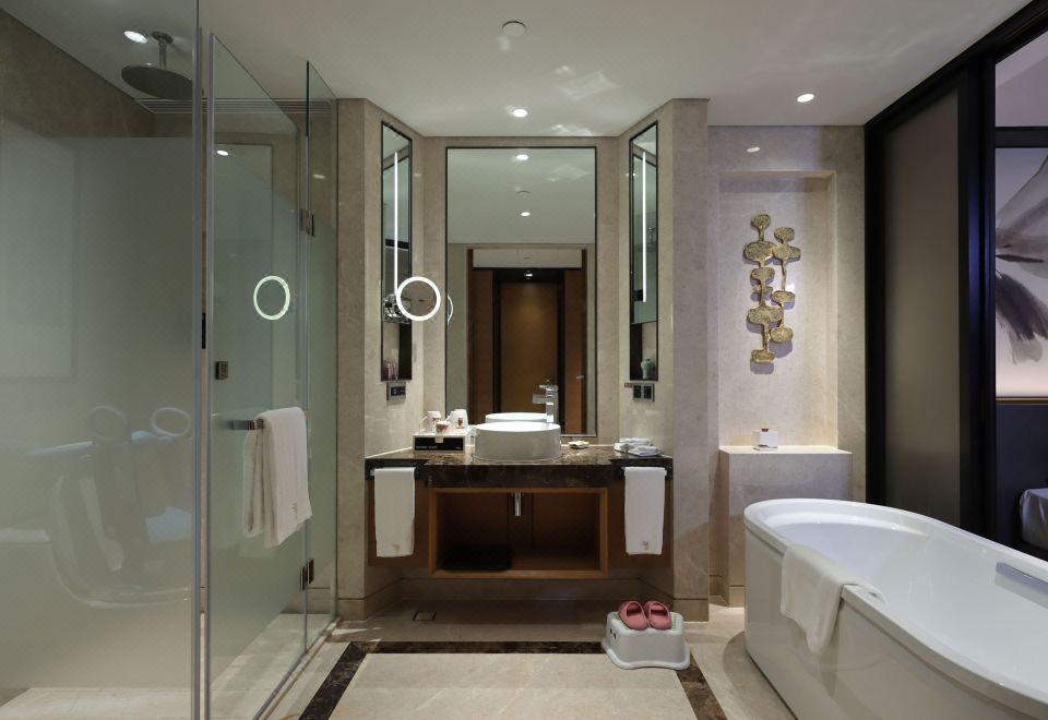 Narada Beijing HotelEgyptian Theme Family Twin Room