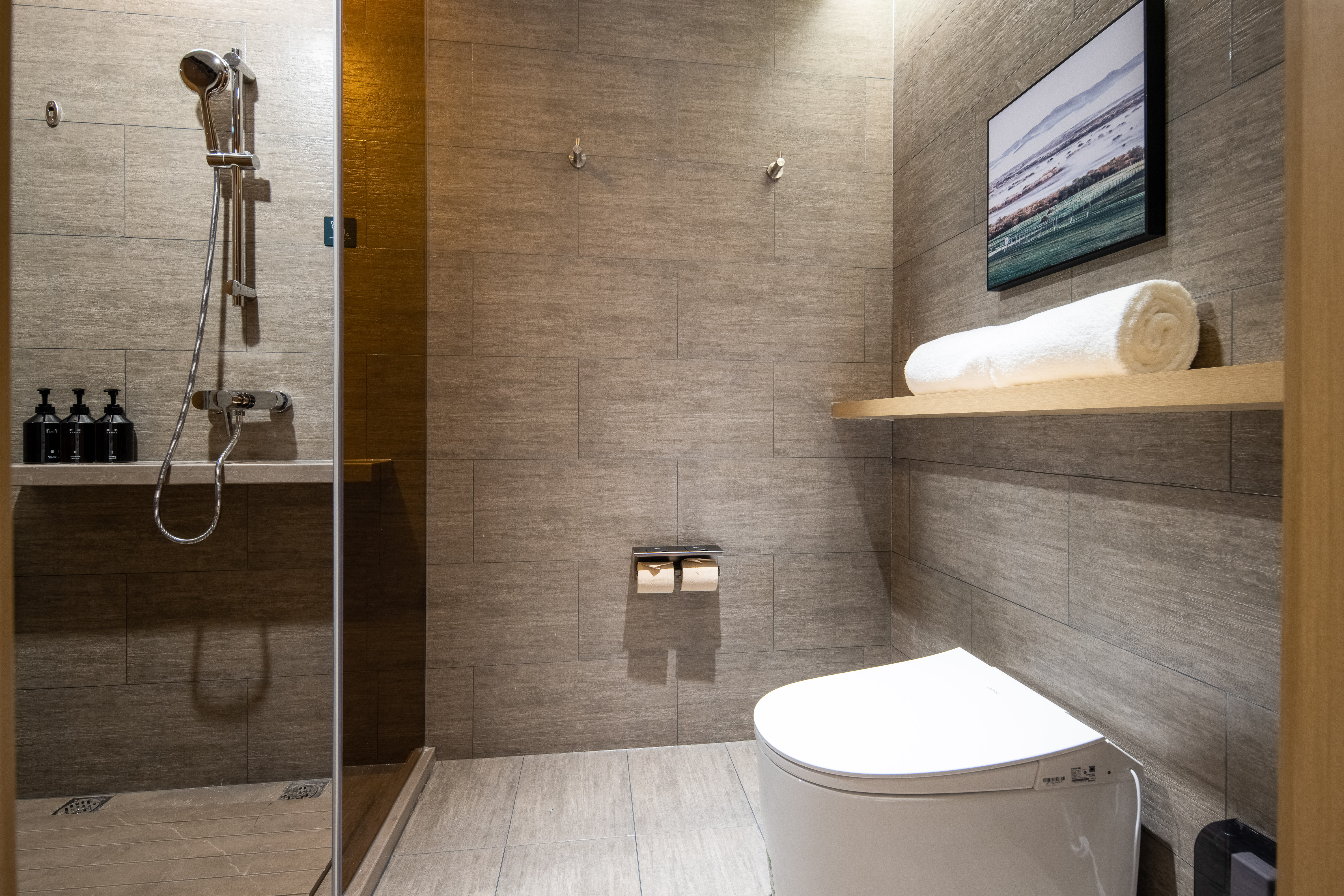 高级双床房【山景+记忆枕+电视投屏】