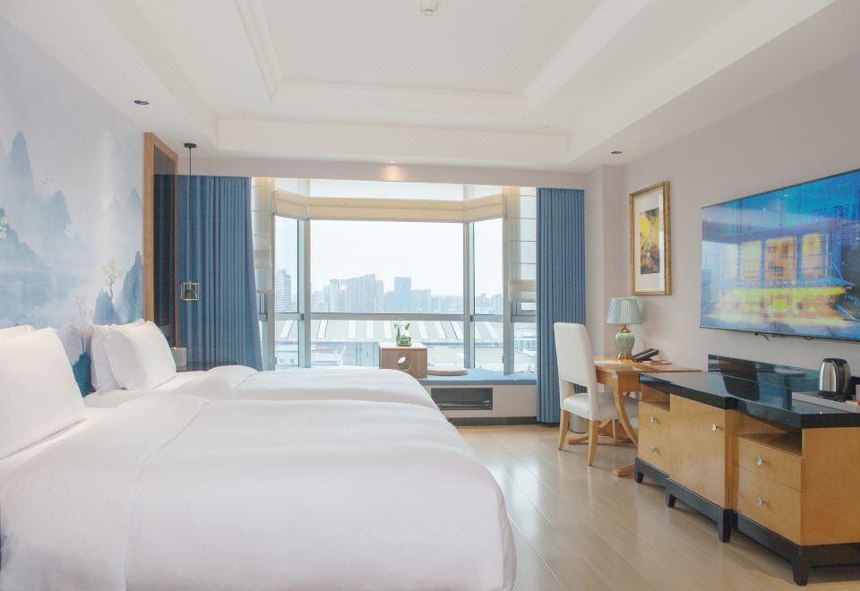 Deluxe Twin Bed Room