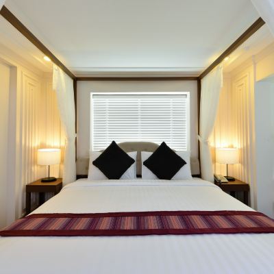 Junior Suite King Siam Champs Elyseesi Unique Hotel Promo Code