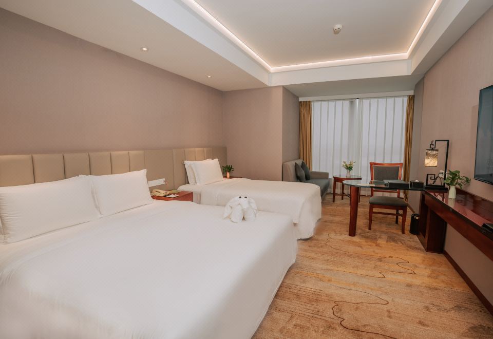 家庭三人間（加濕器+小冰箱）