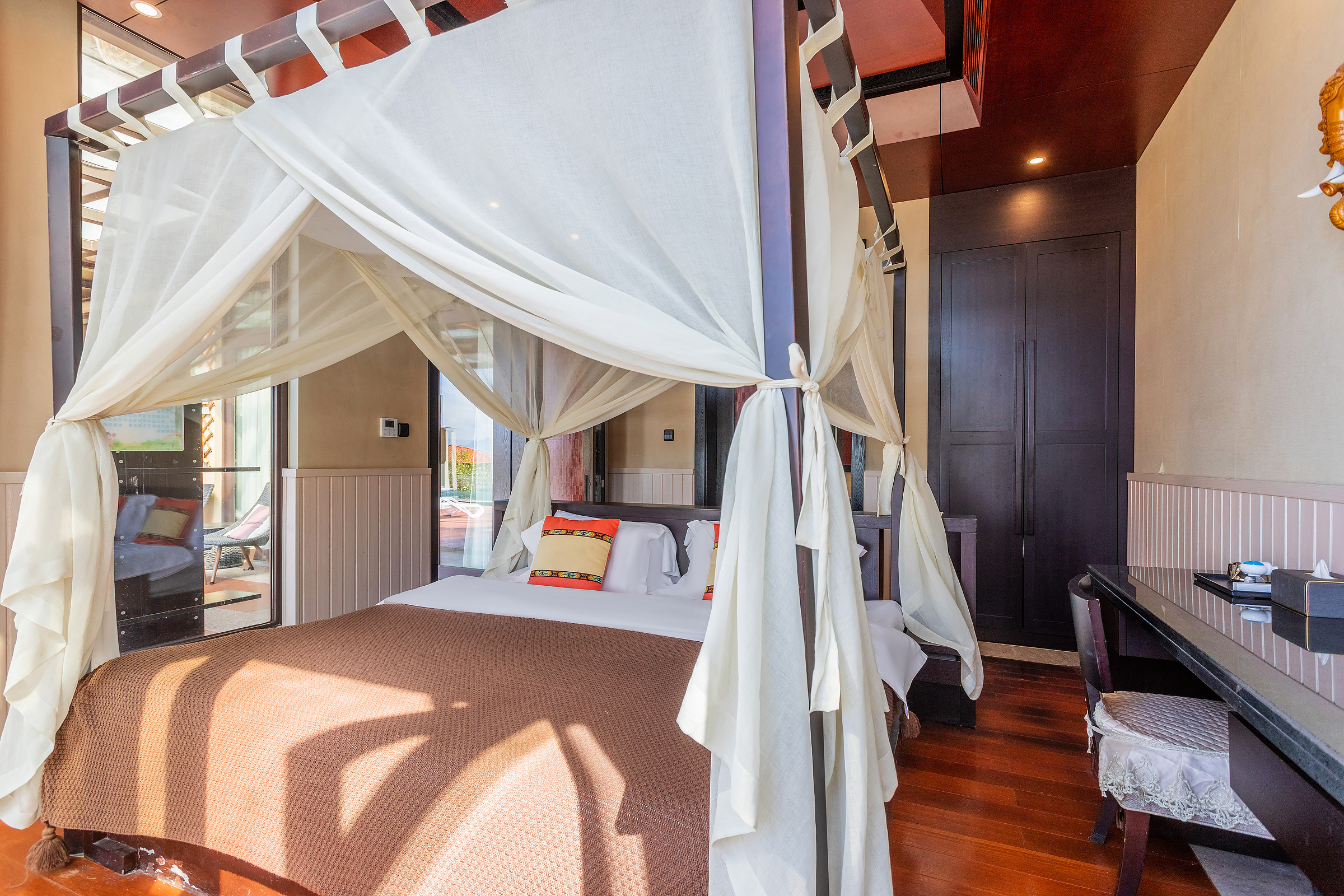 湖景私家泳池别墅·三卧