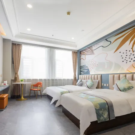 Resigya Hotel (Daqing Northeast Petroleum University) Отели в г. Дацин