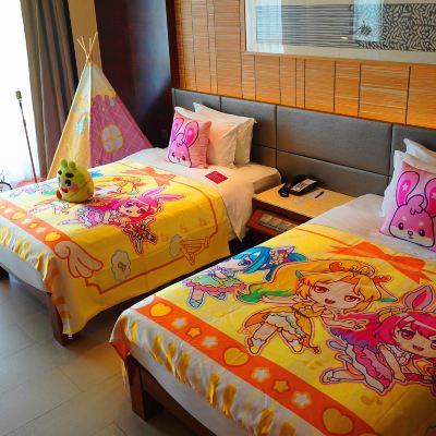 巴啦啦小魔仙主題雙床房 三亞中心皇冠假日酒店優惠