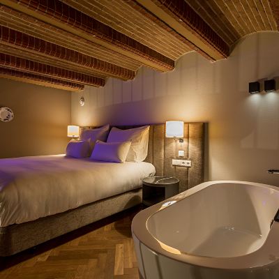 Mezzanine Suite (Triple) Pestana Amsterdam Riverside Promo Code