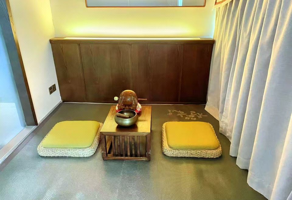 Hangzhou Shusheng Longjing HotelTea Garden Scenic Starry Sky Suite