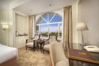 Yili Hotel