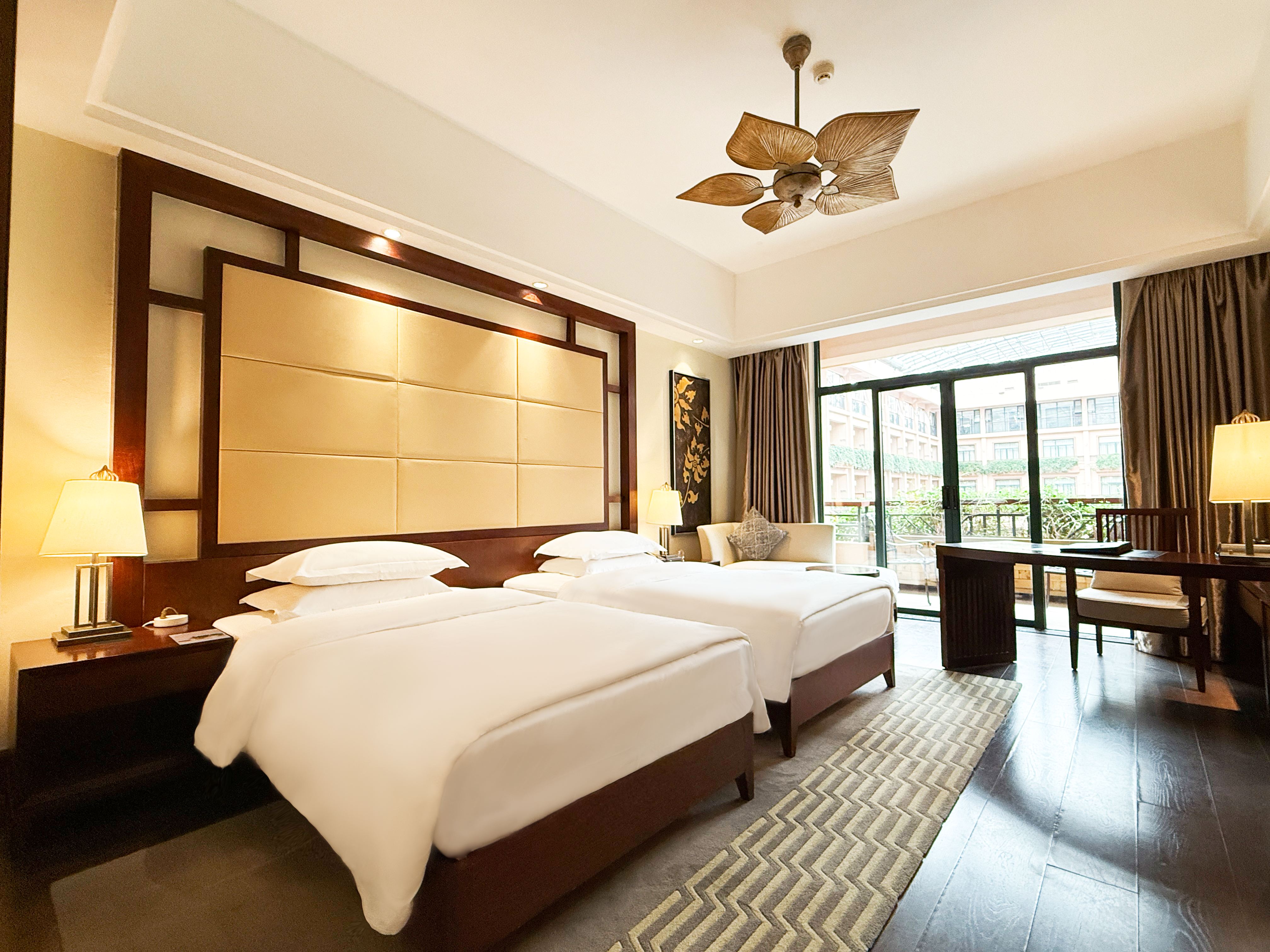 温泉豪华双床房（温泉水+观景大阳台）