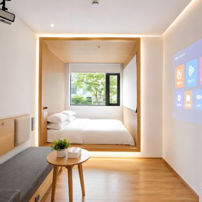 影院Box大床房（智能客控+品牌床墊+小冰箱+影視VIP） 深圳你享酒店優惠