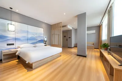 He'an Hotel (Luohe Junyuefu Railway Station) Hotels in 