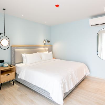 薩查一室房XL - 特大床 Thonglor的Sacha公寓飯店優惠