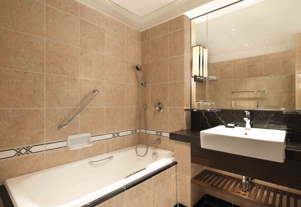 可使用俱樂部休息室, 客房, 1 張特大床