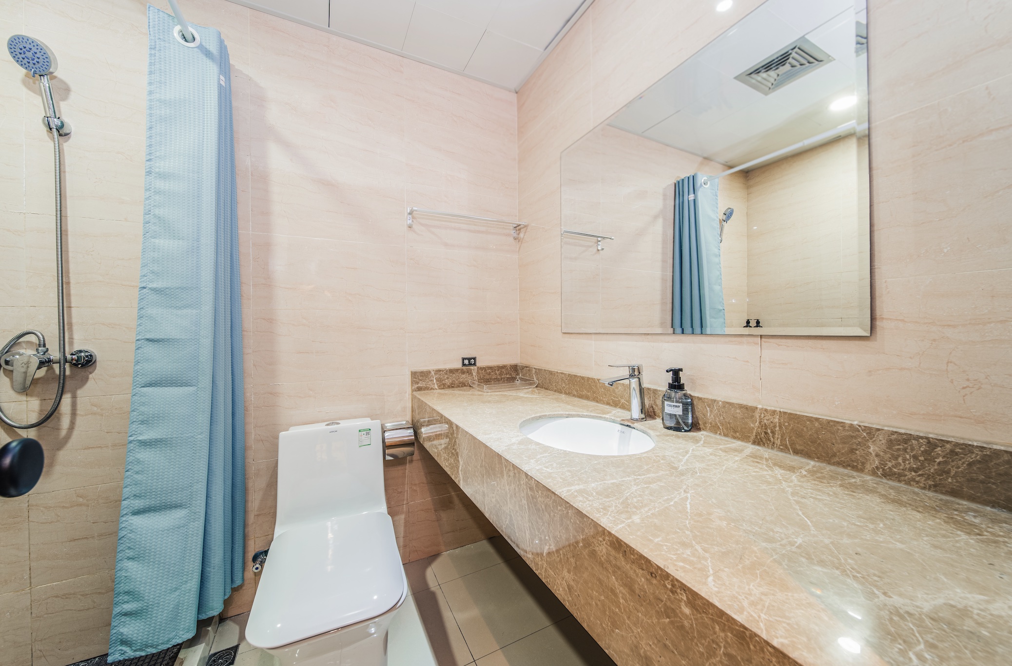 温馨亲子房「喜临门高级床垫」