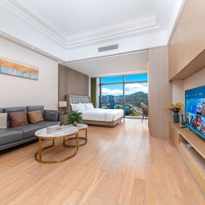 精選山景豪華大床房（冰箱+洗衣機） 你好酒店公寓（珠海橫琴口岸店）優惠