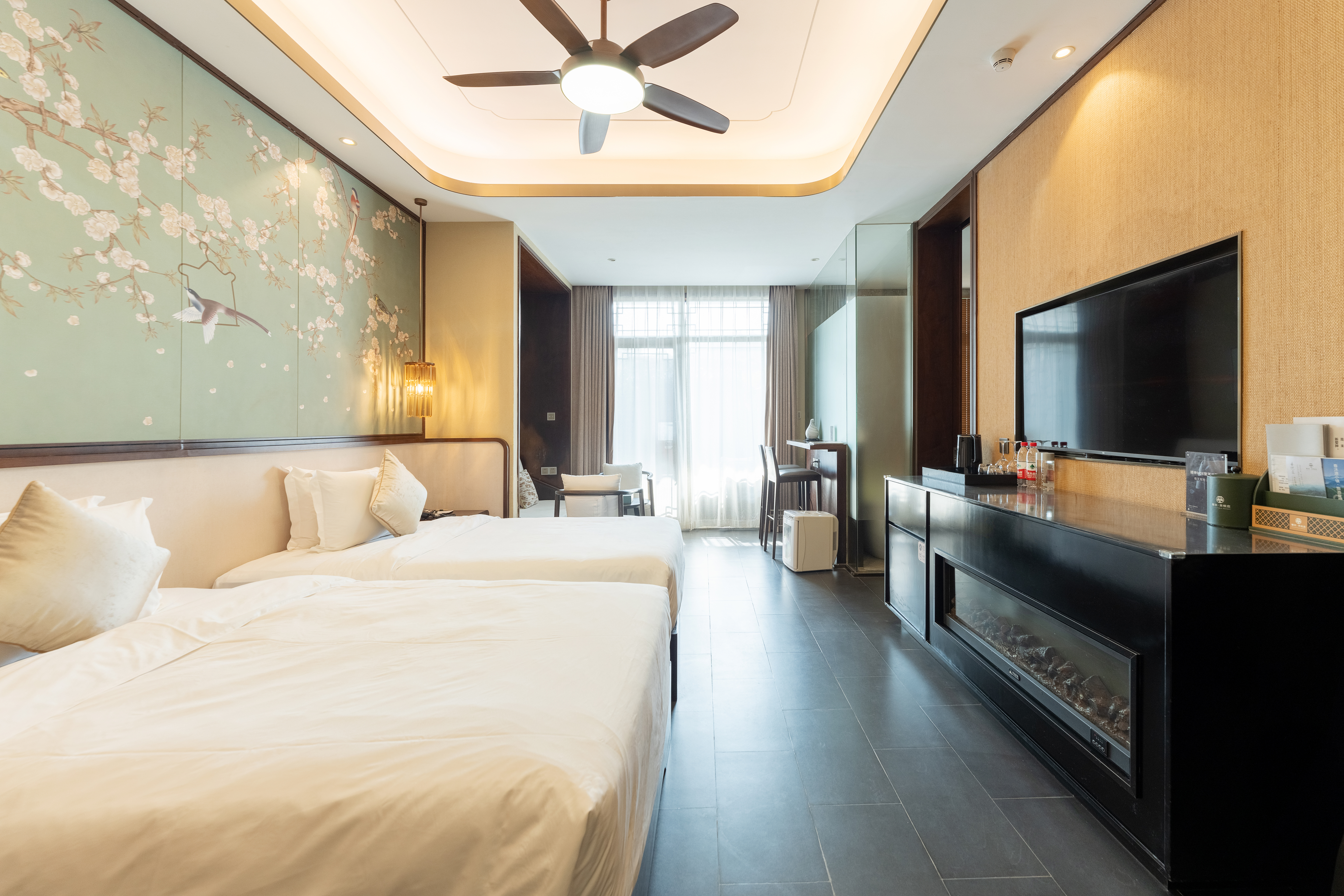 Chunmu Heyuezhuang Hot Spring HotelHot Spring Room - Courtyard-View (2 Beds)