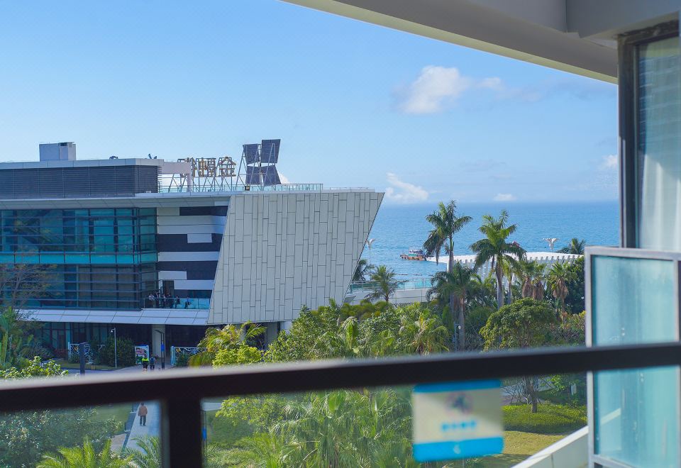 鳥語花香·豪華園景雙床房