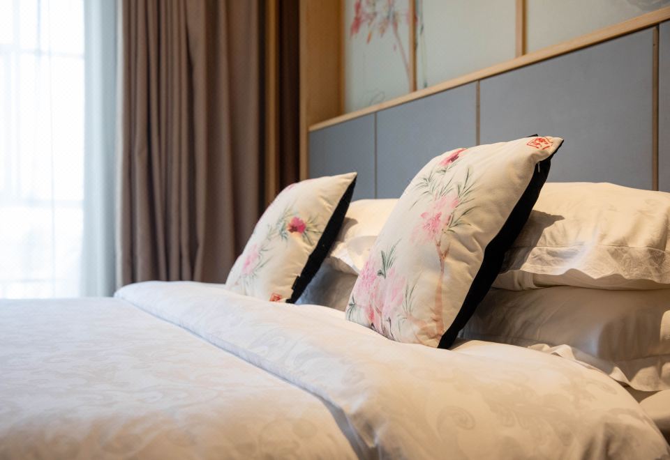 齊云·露臺大床房