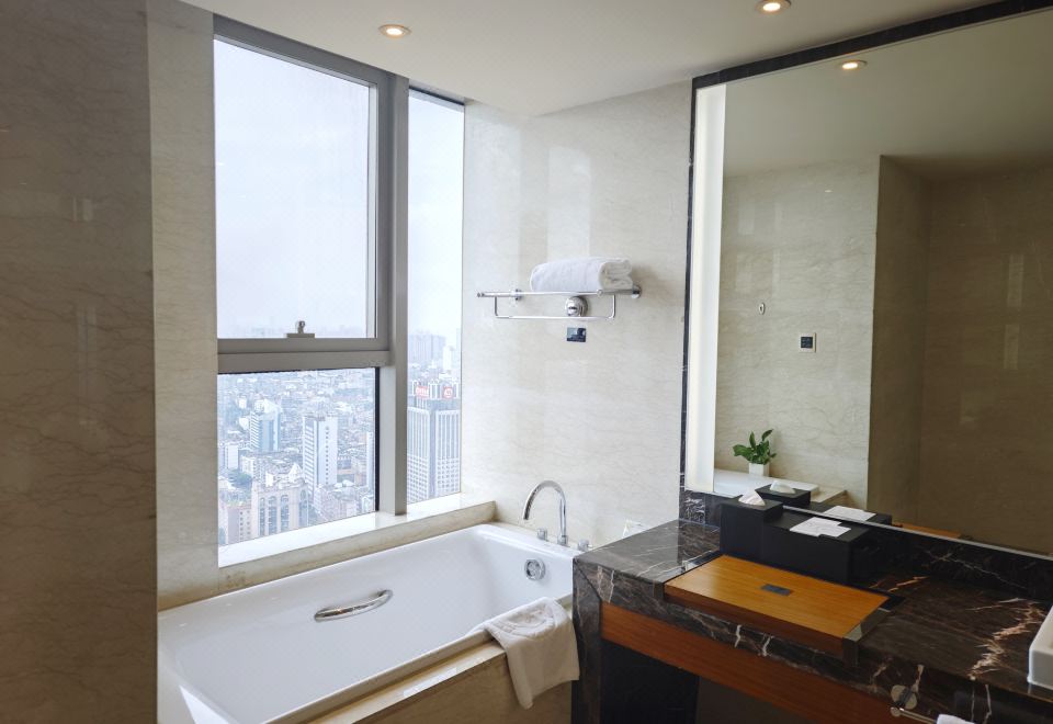 Swiss Grand NanchangSuperior Double Room