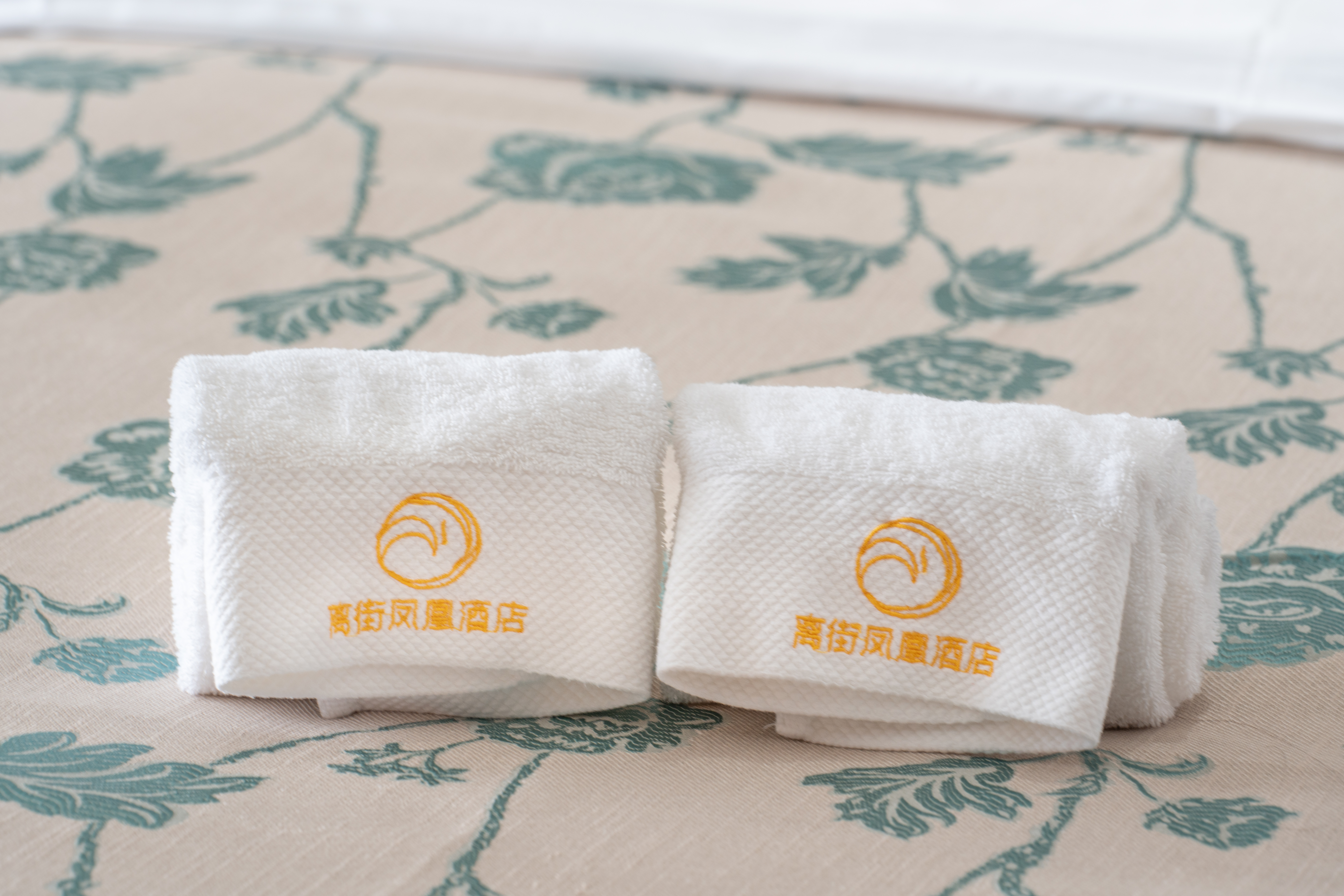 凤凰豪华双床房