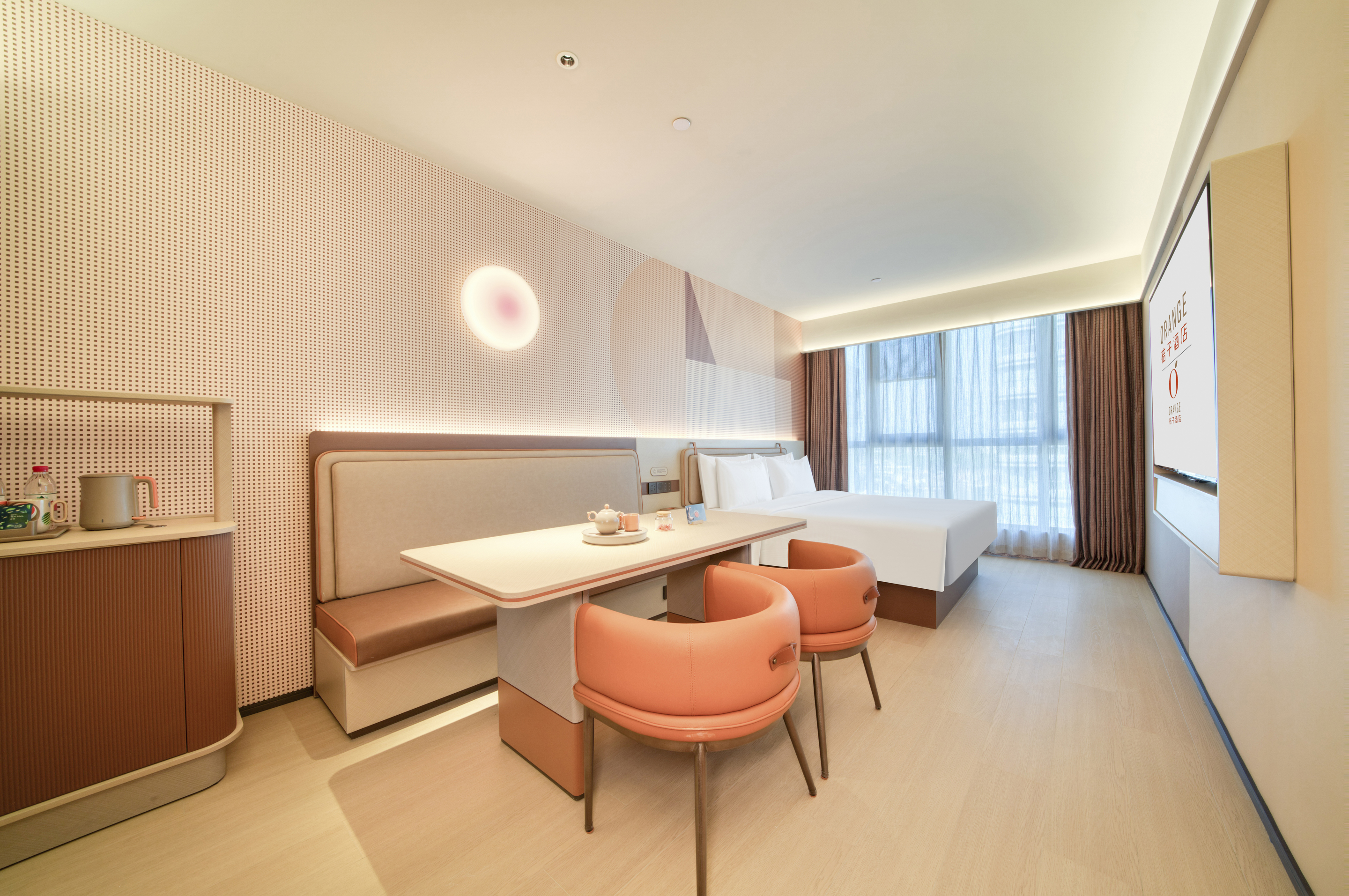 豪华家庭房（小冰箱+65寸电视投屏+四种灯光亮度）