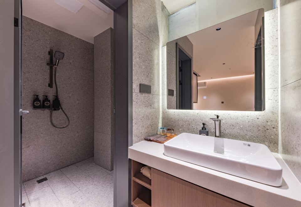 二郎巷·投影大床房