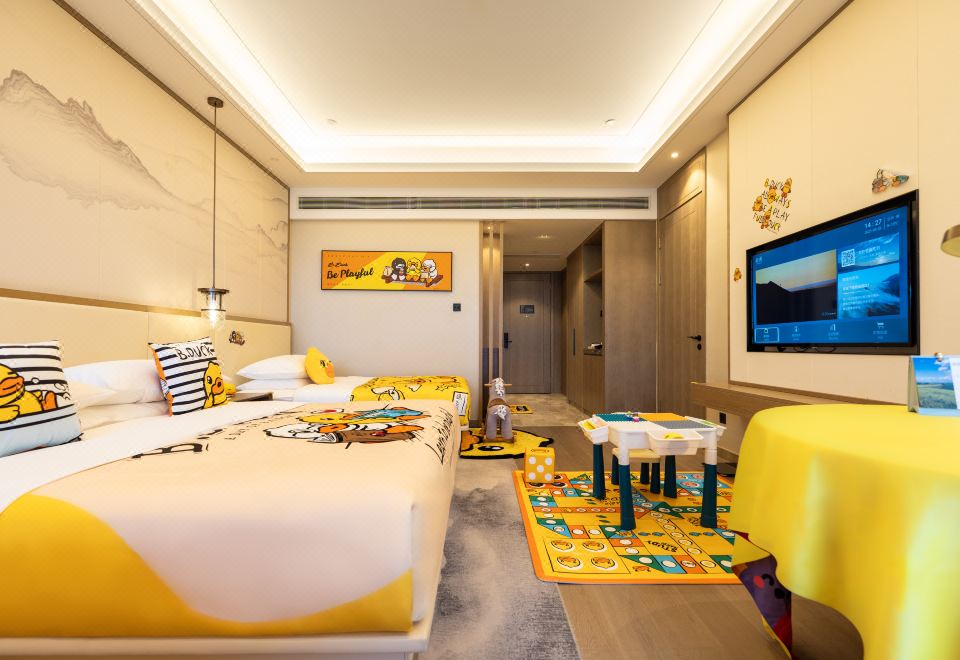 B.Duck小黄鸭亲子主题房