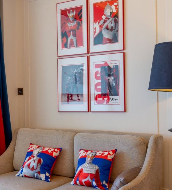 SeaView Garden Hotel QingdaoClassic Ultraman Theme Sea-view Balcony Family Room (Double Bed + Upper Bunk War Chariot Bed)