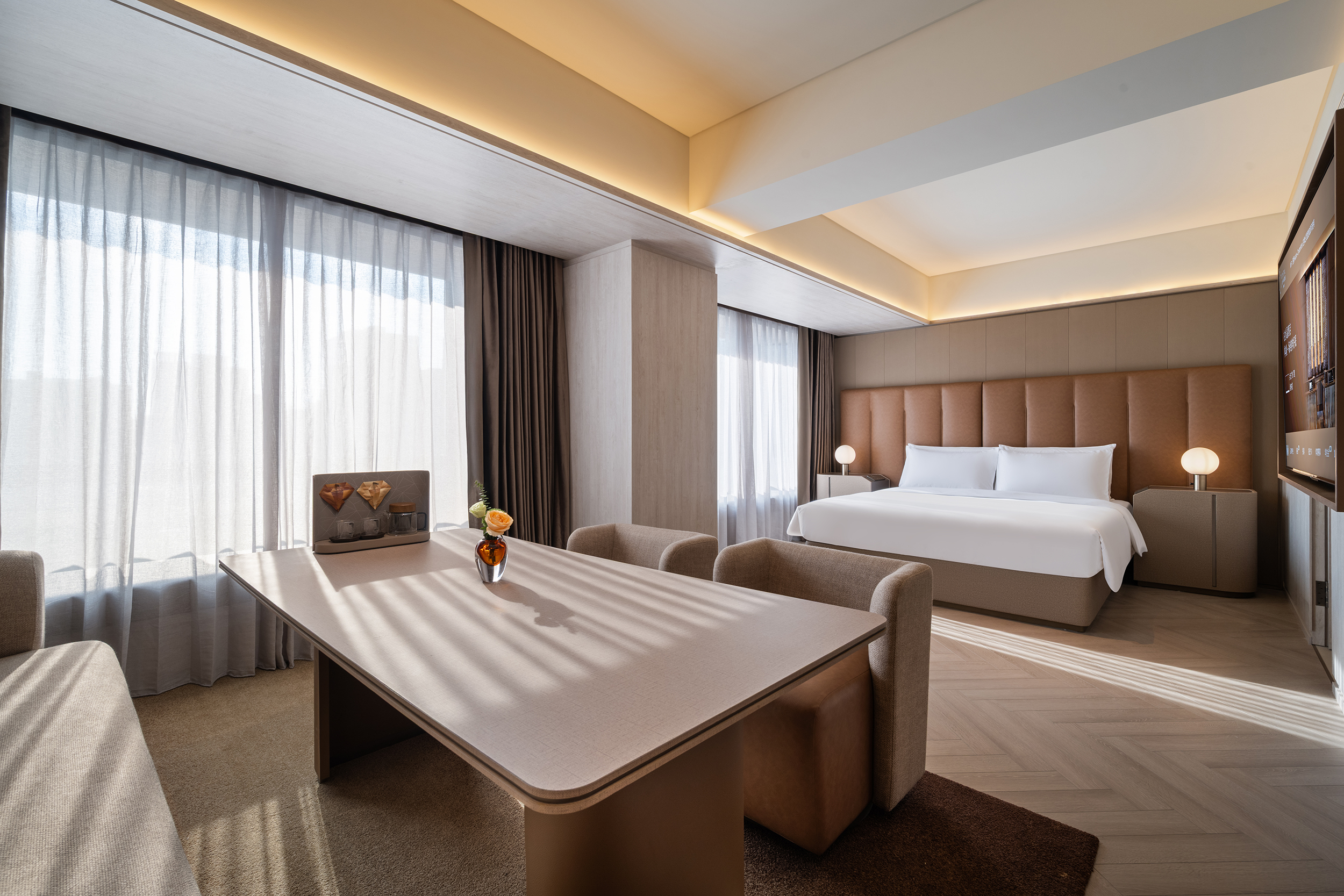 Crystal Orange (Beijing International Trade Jianguomen)豪华套房（独立会客区、浴缸、智能语音客控）