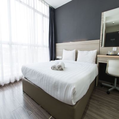 高級大床房 99 號酒店 - 格拉納再也優惠