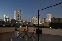 Banwoldang Stn 3min, Table for 6, Hotel bedding, 8pm Check-in, Luggage Storage, Rooftop #Dongseongro