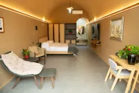 Xinglong Yaobao Hotel