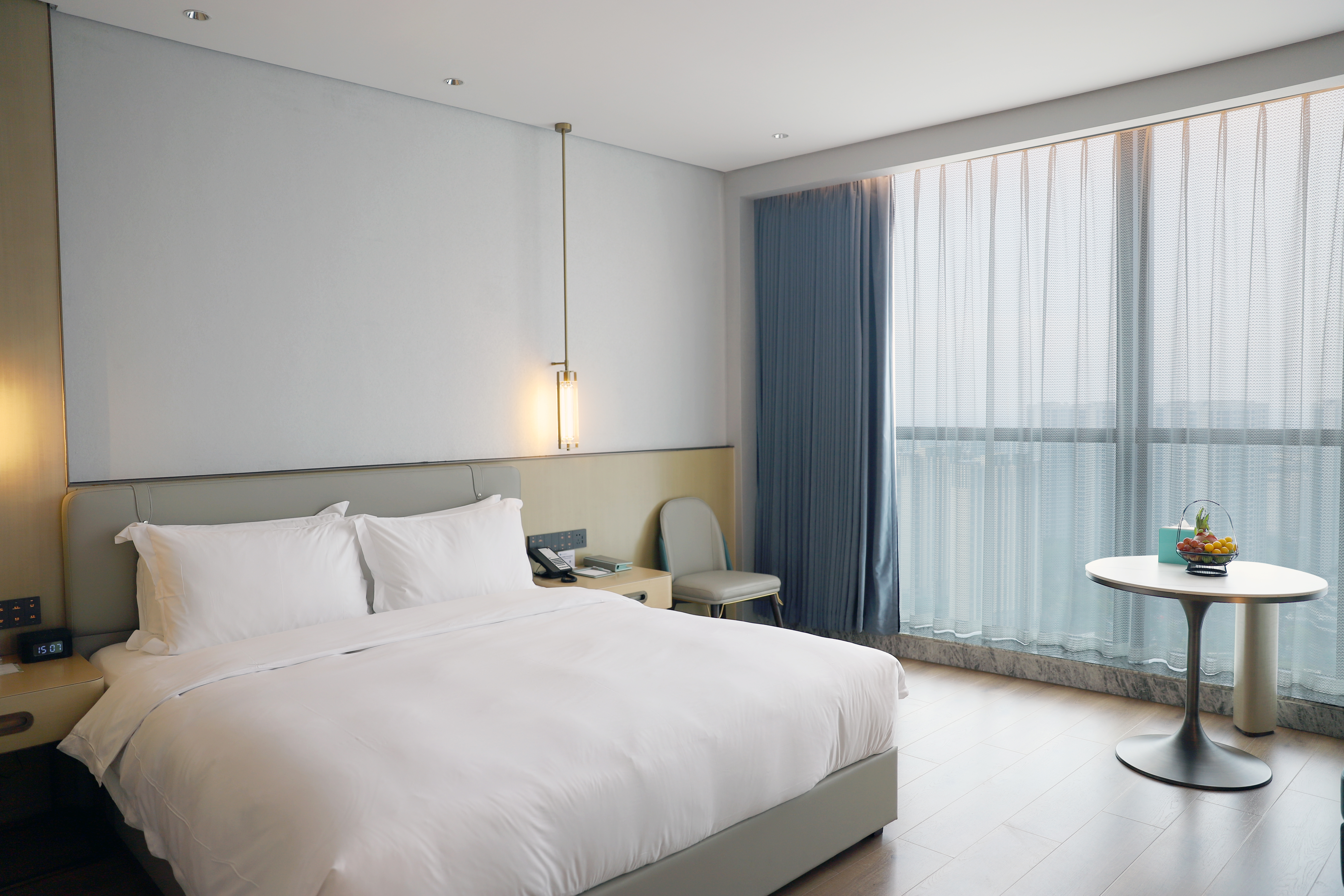 尊享行政大床房